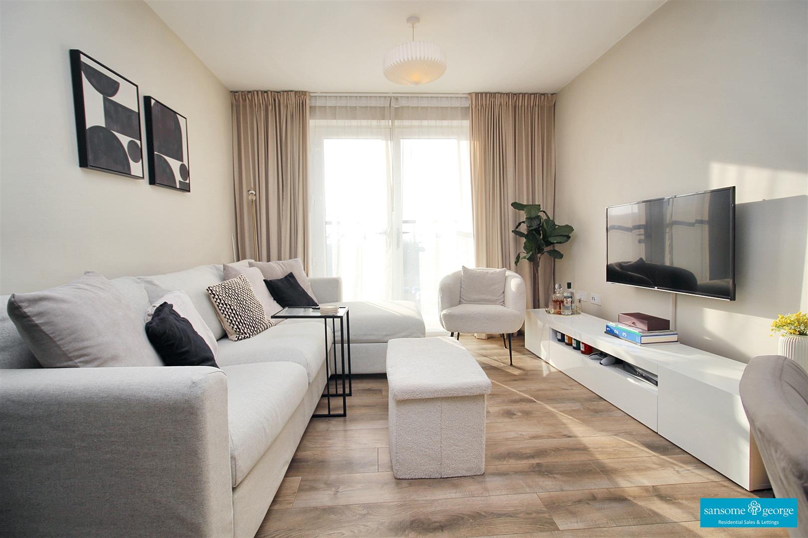 Elvian Close, Southcote, Reading
